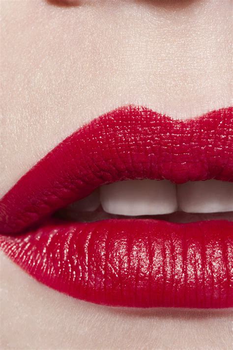 chanel rouge allure color.